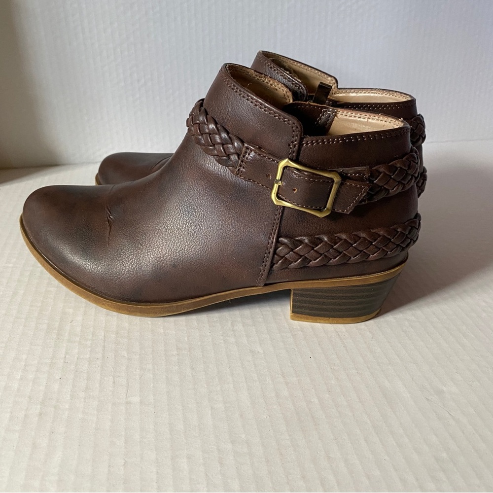 LifeStride Brown Braided Buckle Ankle Bootie Faux Leather Comfort Flex size 7
